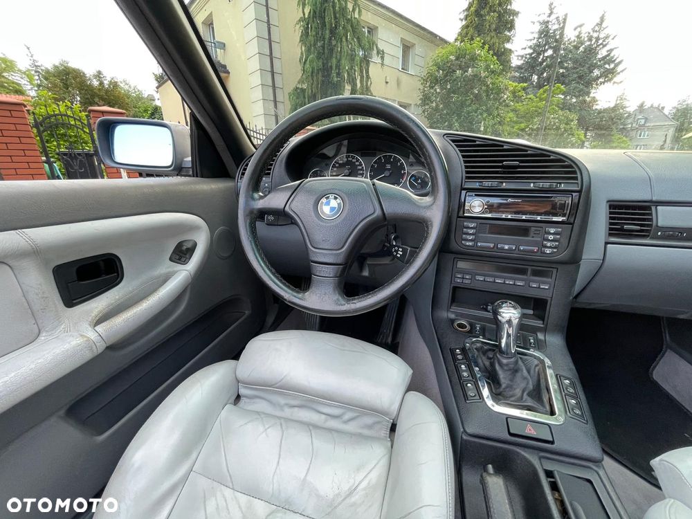 BMW Seria 3 - 12