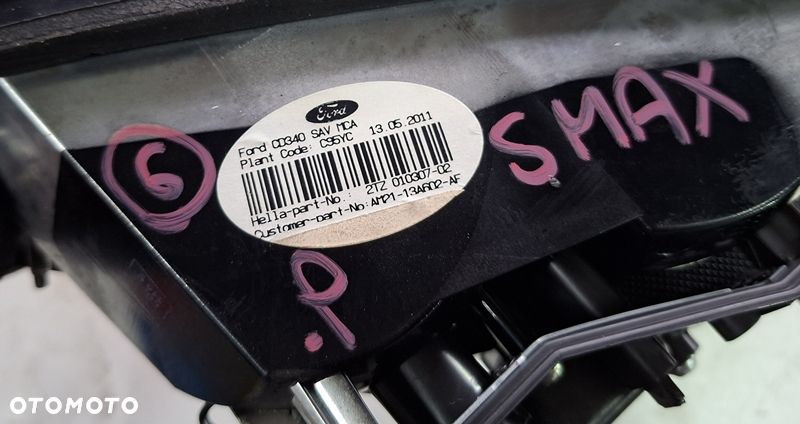 FORD S-MAX I MK1 11r LIFT LAMPA W KLAPĘ PRAWY TYŁ - 2
