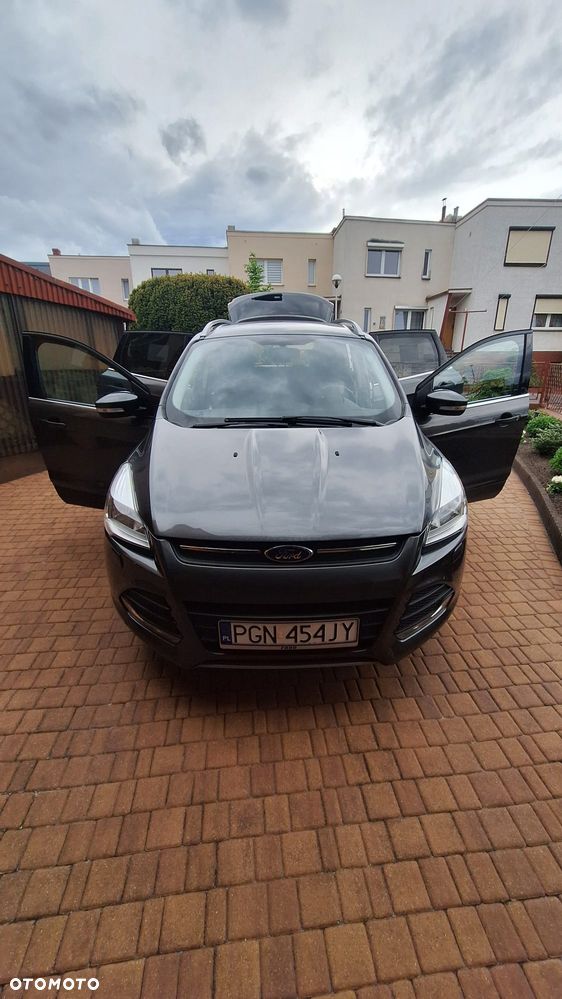 Ford Kuga 2.0 TDCi 2x4 Trend - 1