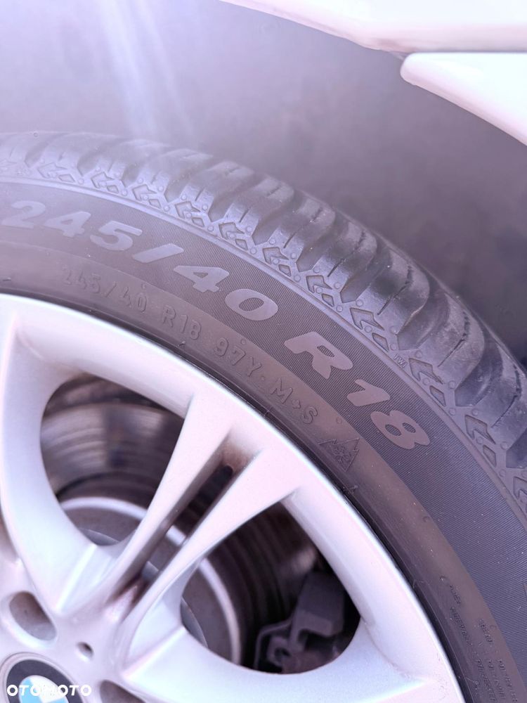 BMW Seria 5 - 35