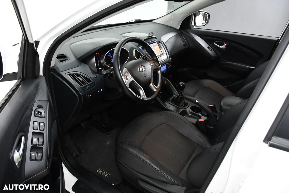 Hyundai ix35 - 15