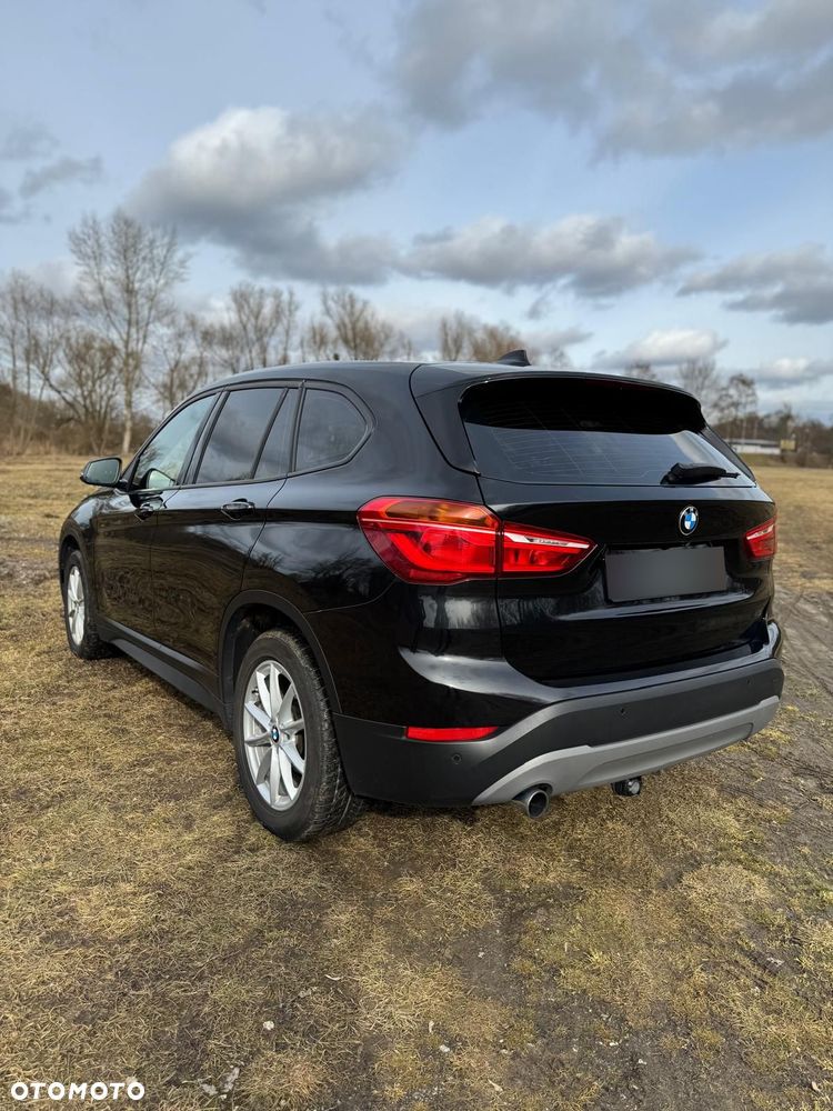 BMW X1 sDrive18d Advantage sport - 9