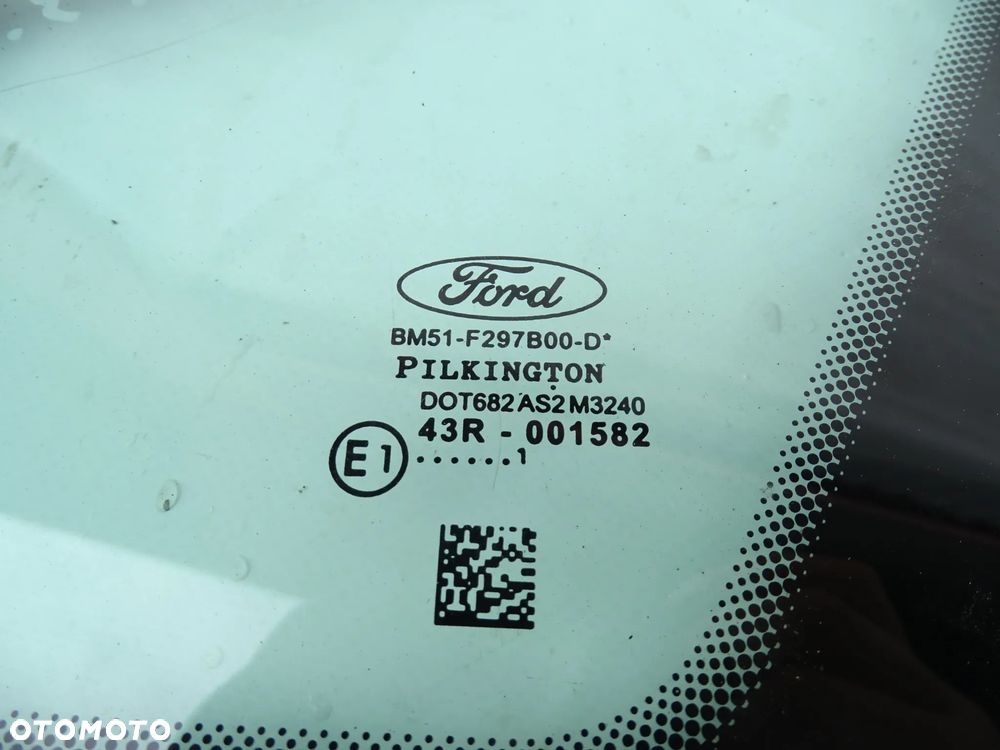 SZYBA KAROSERYJNA TYŁ TYLNA TRÓJKĄT FORD FOCUS III MK3 F-VAT - 2
