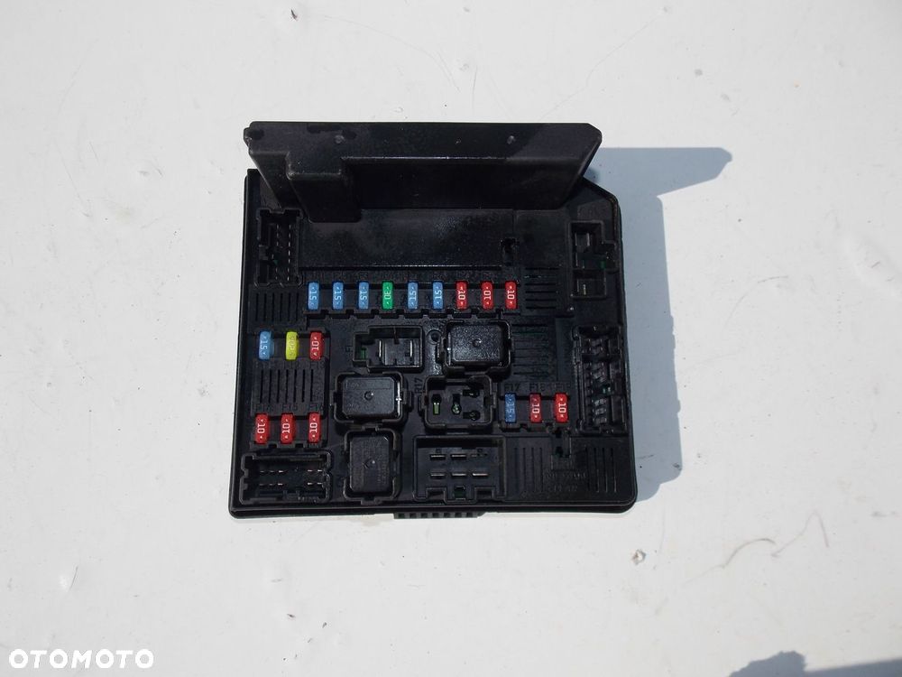 moduł bsm bsi skrzynka bezpieczników Nissan Qashqai j10 284b7 jd02a - 1