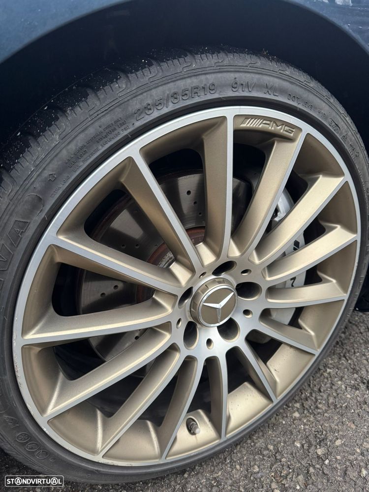 Mercedes-Benz A 35 AMG 4Matic - 7