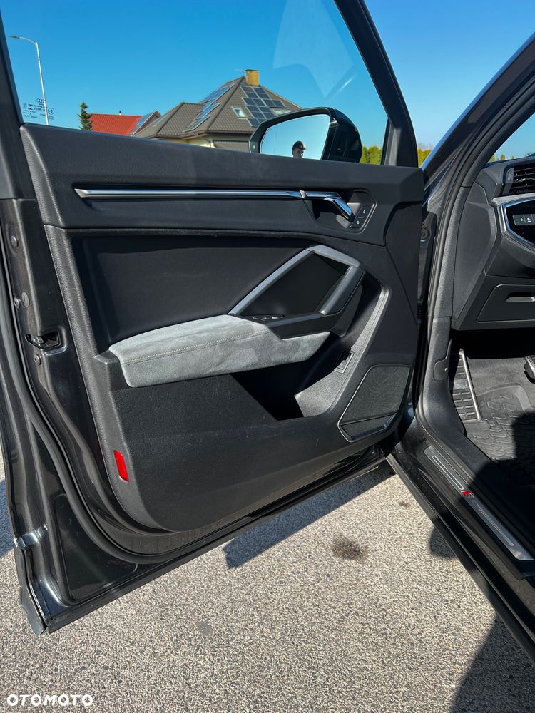 Audi Q3 40 TFSI Quattro S-Line S tronic - 16