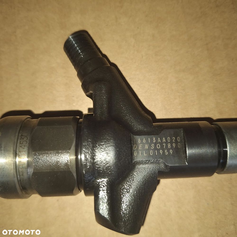 WTRYSK WTRYSKI SUBARU IMPREZA III 2.0 D 16613AA020 DENSO 7890 01L01952 - 2