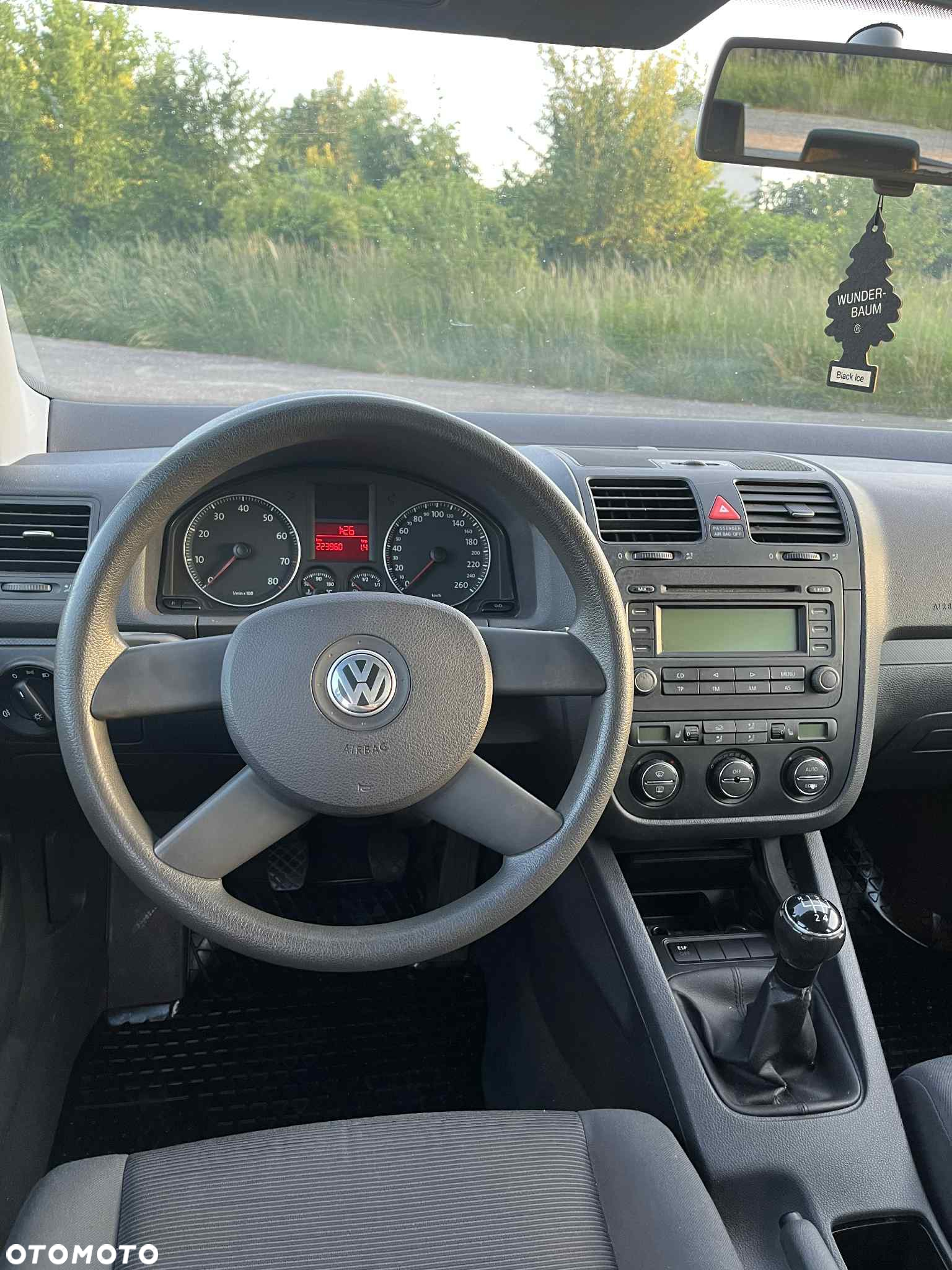 Volkswagen Golf V 1.6 Comfortline - 7