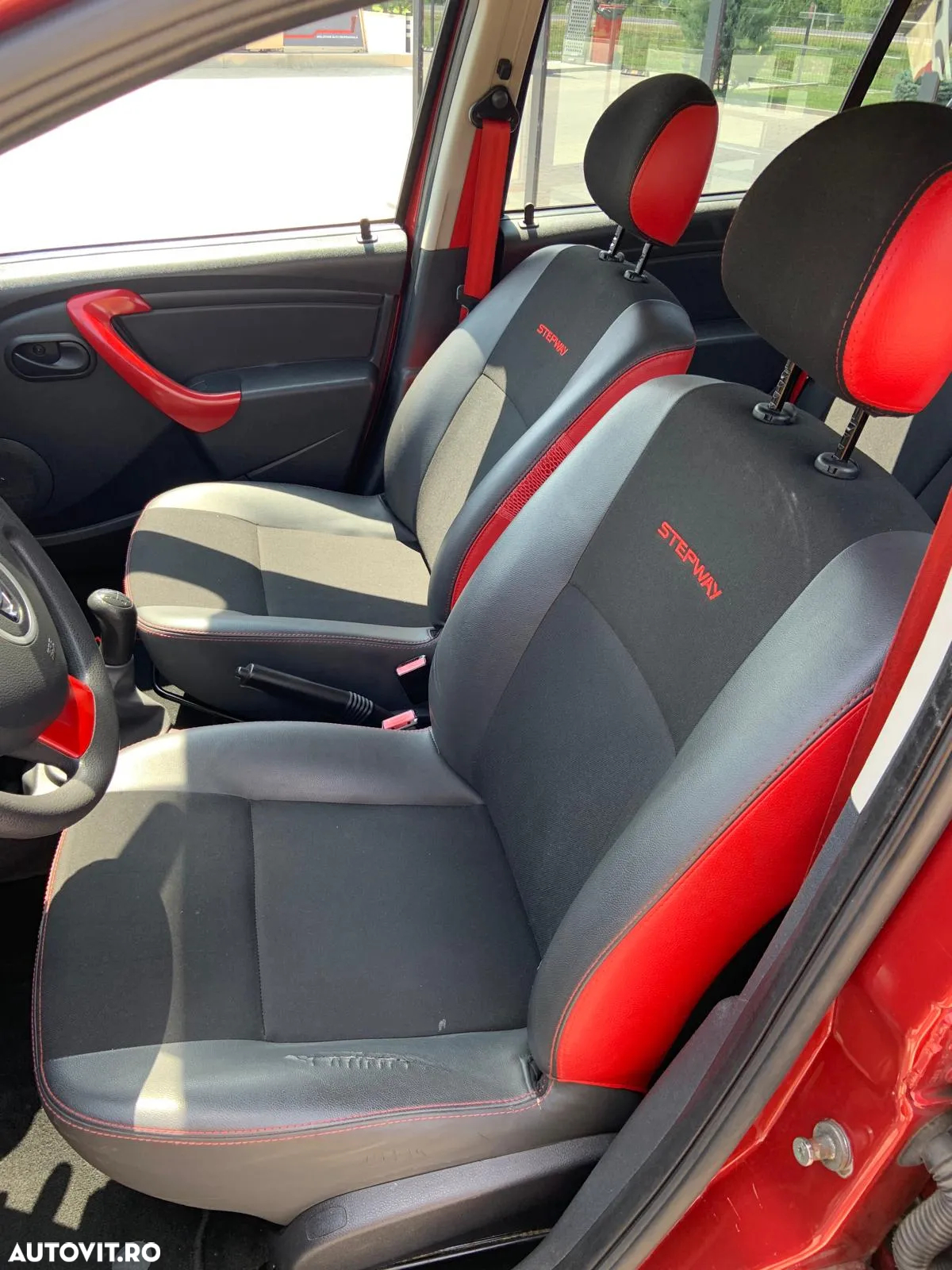 Dacia Sandero 1.6 16V Smile! - 6