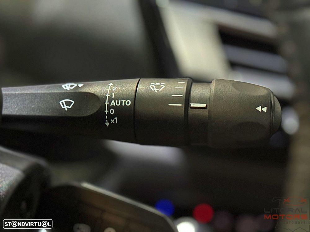 Citroën C4 X 1.2 PureTech Plus EAT8 - 26