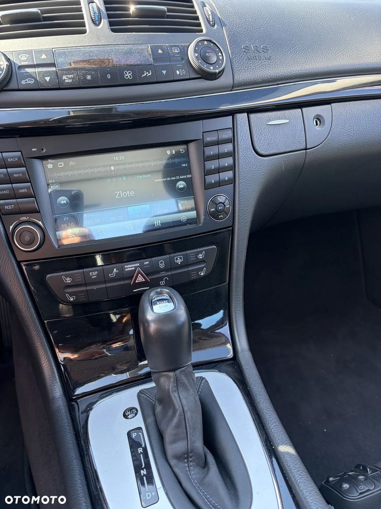 Mercedes-Benz Klasa E 500 Avantgarde - 19