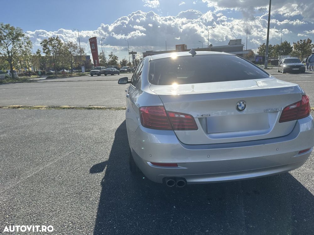 BMW Seria 5 525d xDrive AT - 5