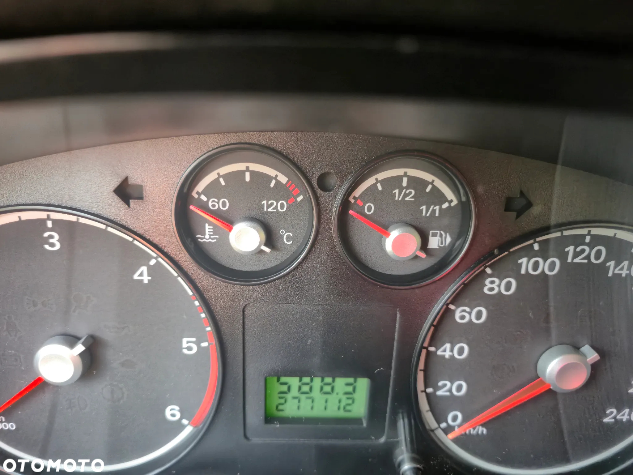 Ford Focus - 13