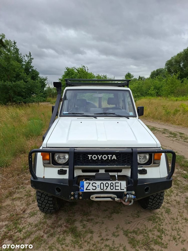 Toyota Land Cruiser LJ70 Turbo - 2