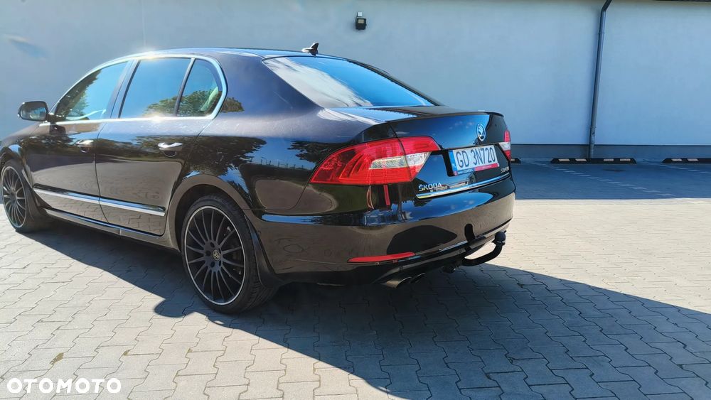 Skoda Superb 2.0 TSI Elegance DSG - 10