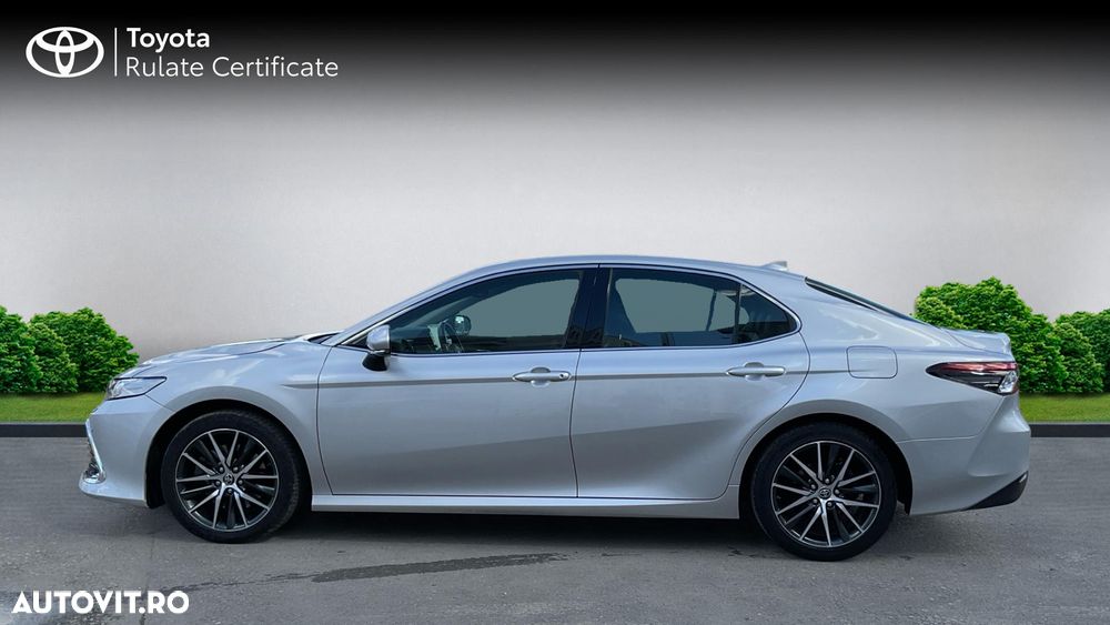 Toyota Camry 2023 photo 5