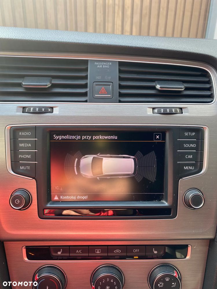 Volkswagen Golf 1.6 TDI BMT Highline DSG - 16