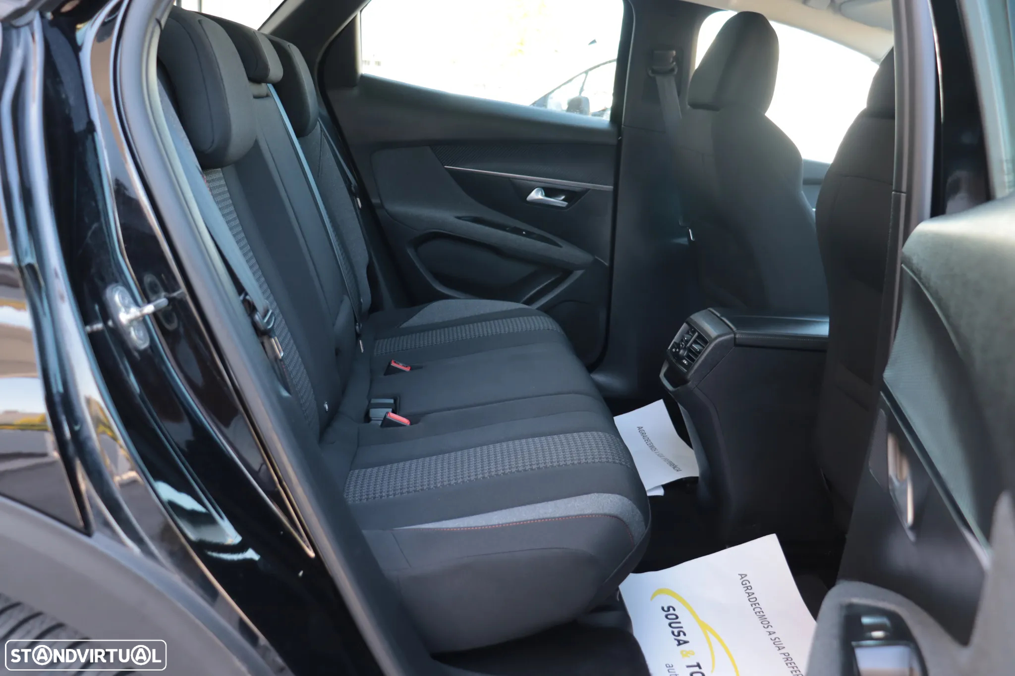 Peugeot 3008 PureTech 130 Stop & Start GPF EAT8 Active - 14
