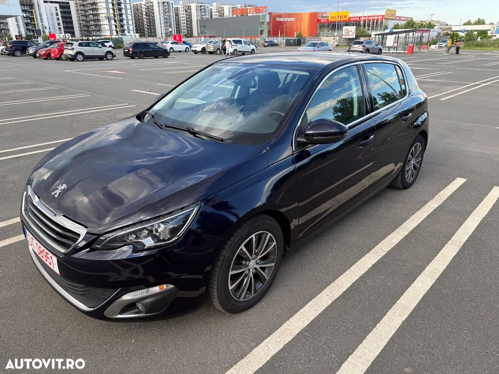 Peugeot 308 1.2 L PureTech Turbo S&S Allure - 2