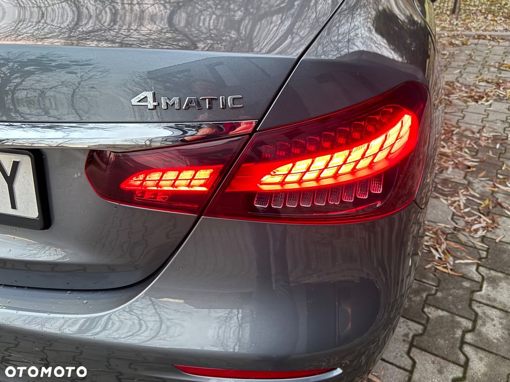Mercedes-Benz Klasa E 220 d 4Matic 9G-TRONIC AMG Line - 14