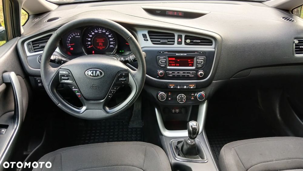 Kia Ceed - 15