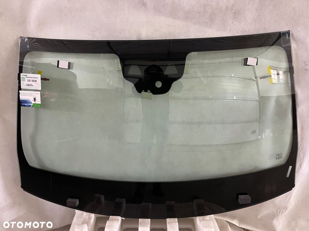 szyba przednia mercedes glb x247 sens kam ant 2020 - 1
