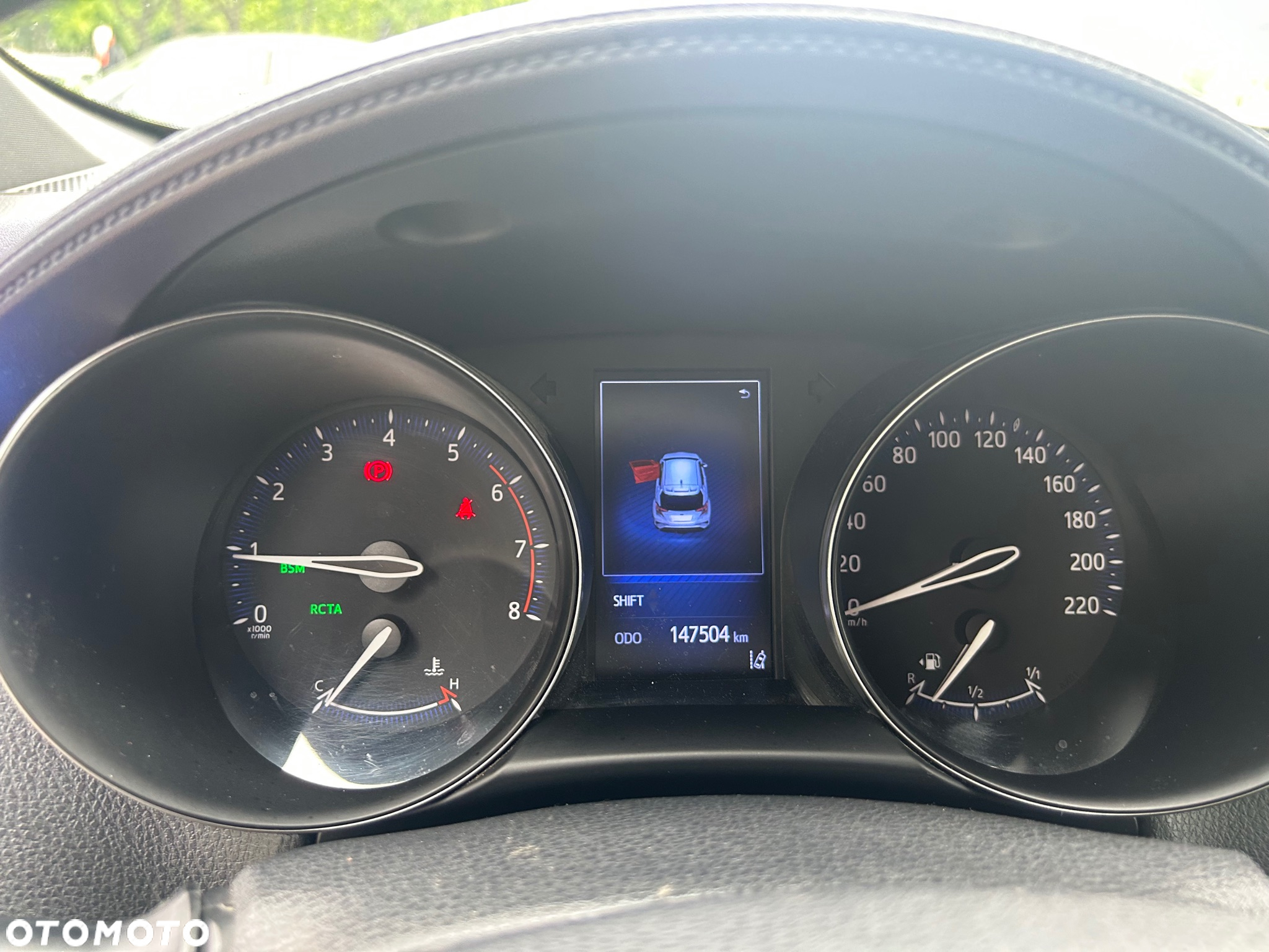 Toyota C-HR 1.2 T Dynamic - 32