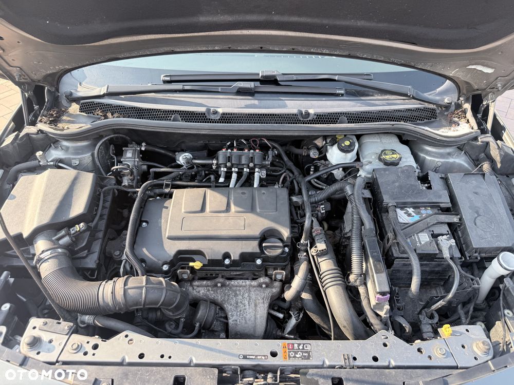 Opel Astra 1.4 T EU6 - 18