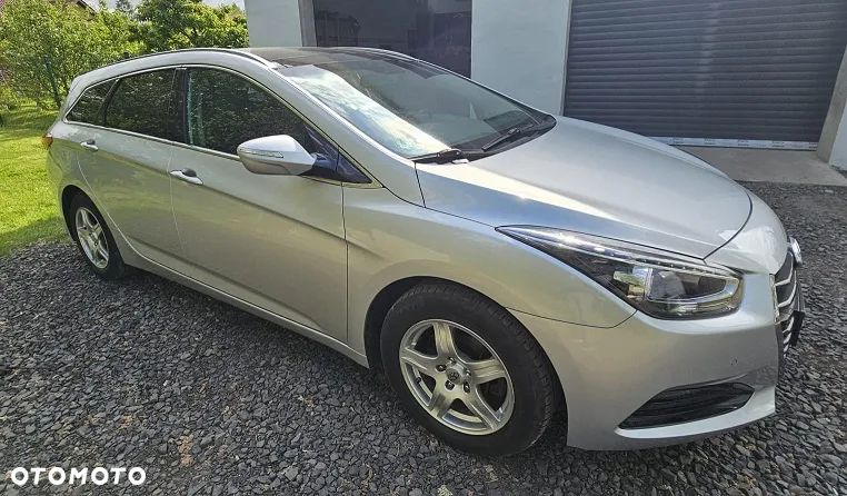 Hyundai i40 1.7 CRDi Comfort - 1