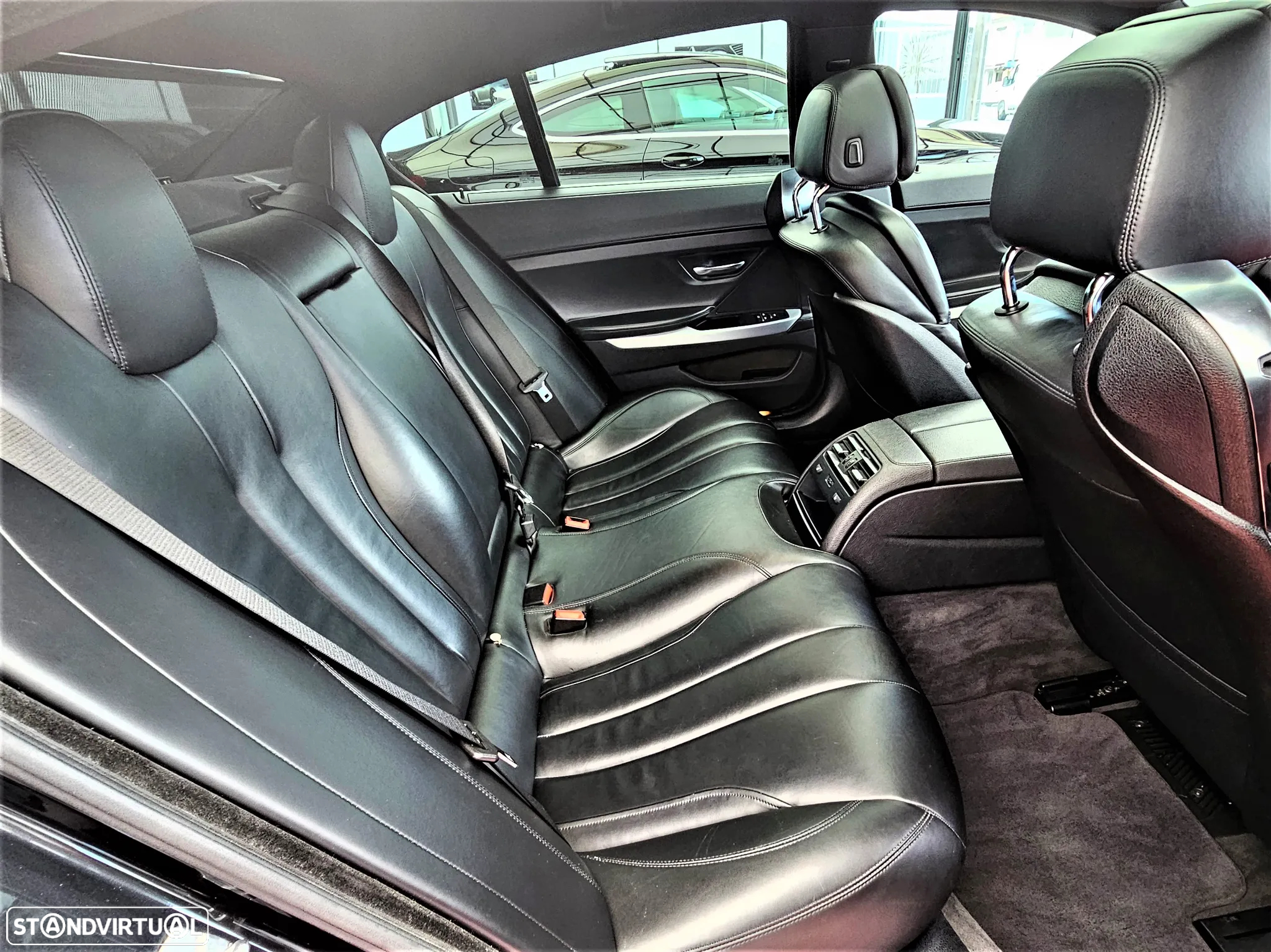 BMW 640 Gran Coupé d Pack M - 11