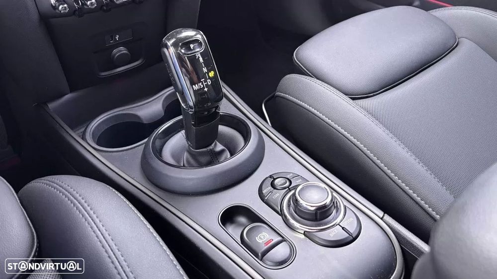 MINI Countryman Cooper Classic Auto - 15