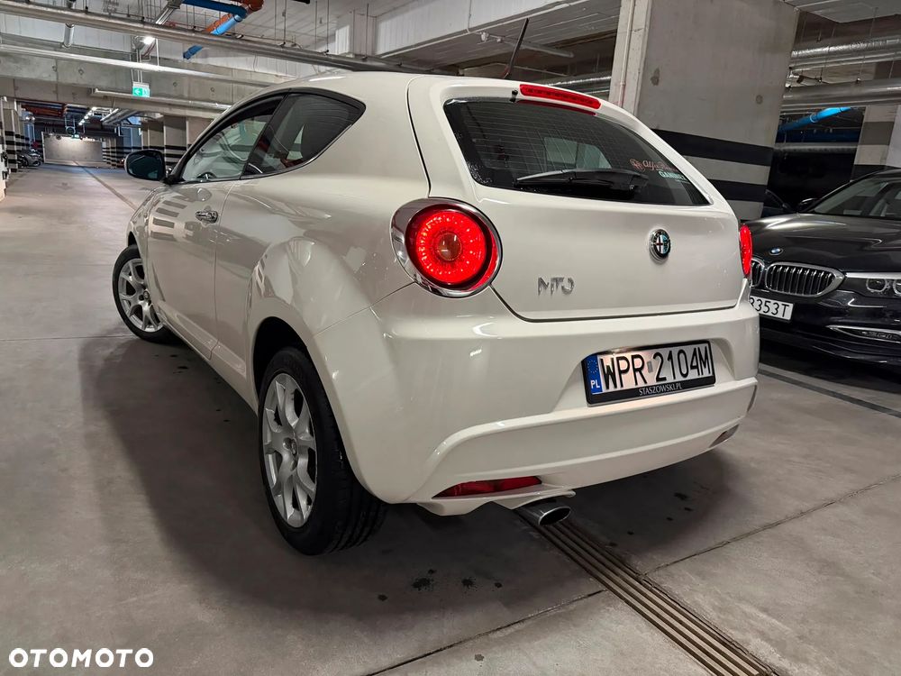 Alfa Romeo Mito 1.4 MultiAir Distinctive - 9