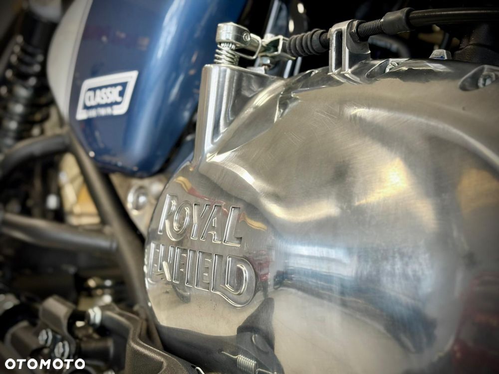 Royal Enfield Classic - 4