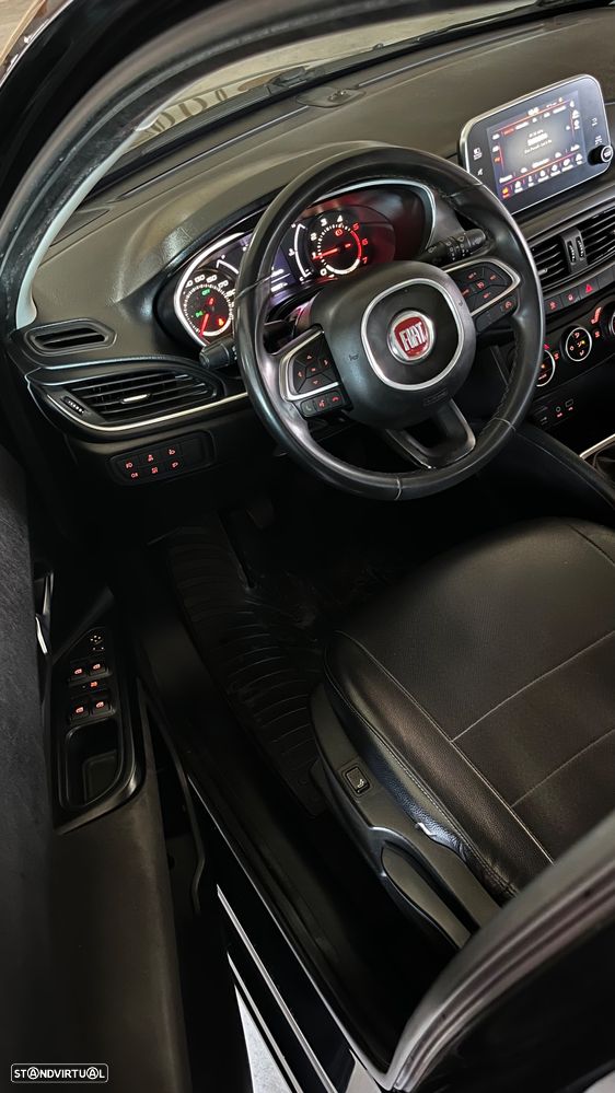 Fiat Tipo Station Wagon 1.3 M-Jet Lounge Tech J17 - 8