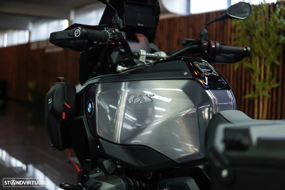 BMW R 1300 GS Adventure TRIPLE BLACK / REBAIXADA - 60