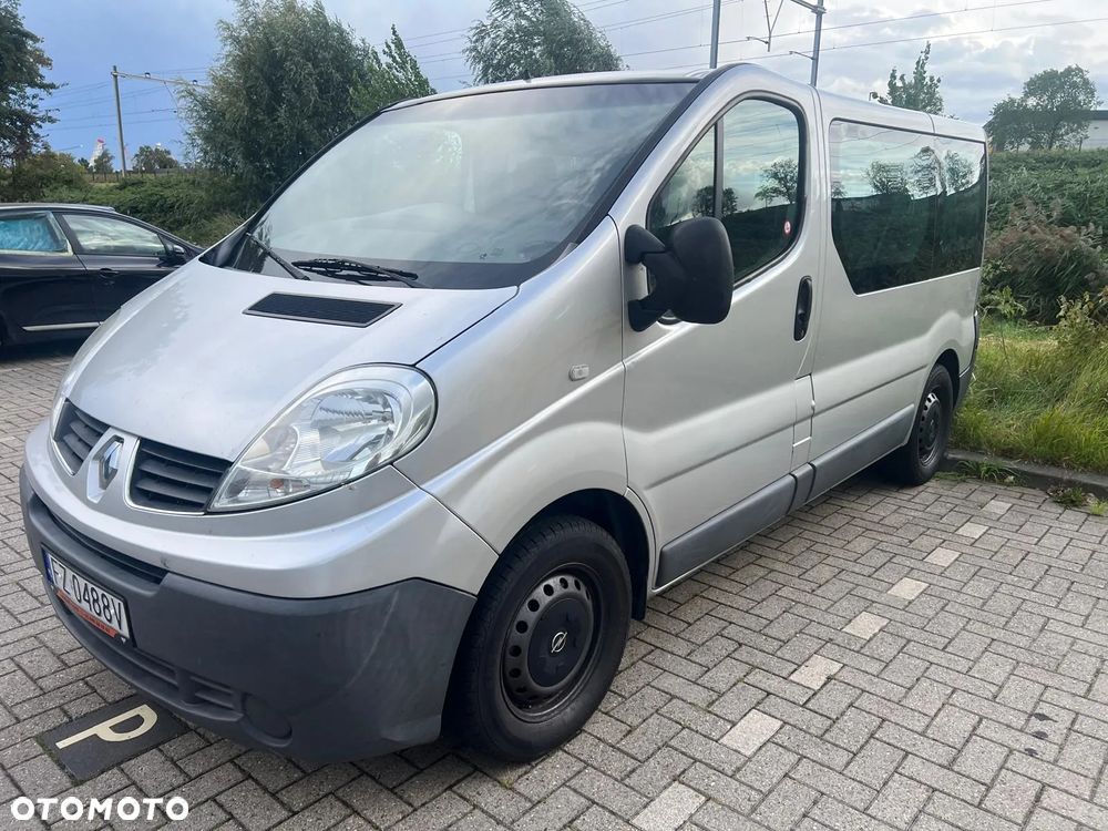 Opel Vivaro - 11