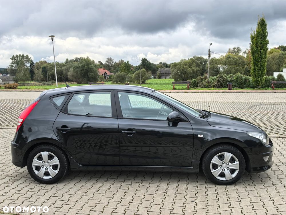 Hyundai i30 1.4 Edition Plus - 10