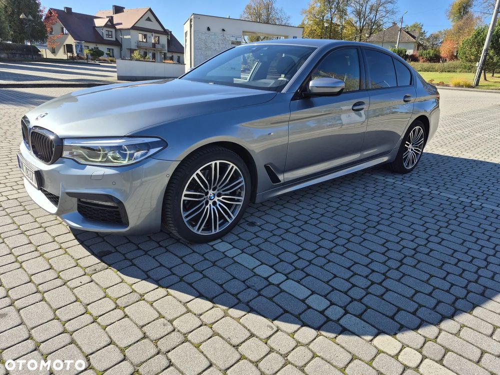 BMW 5 Series 2018 photo 3