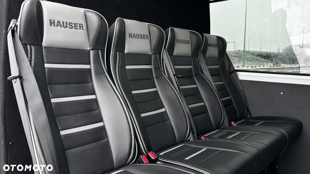 Mercedes-Benz Sprinter - 20