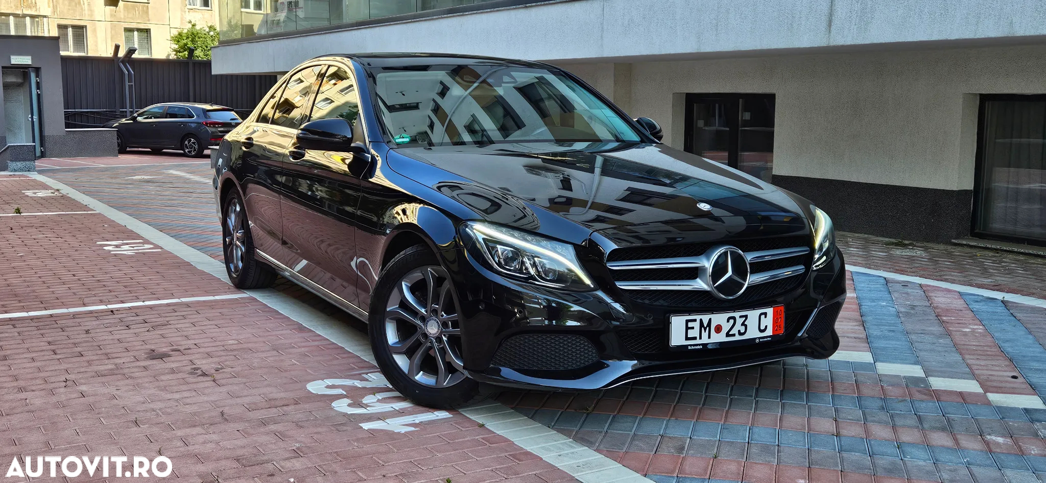 Mercedes-Benz C 180 7G-TRONIC Avantgarde - 2