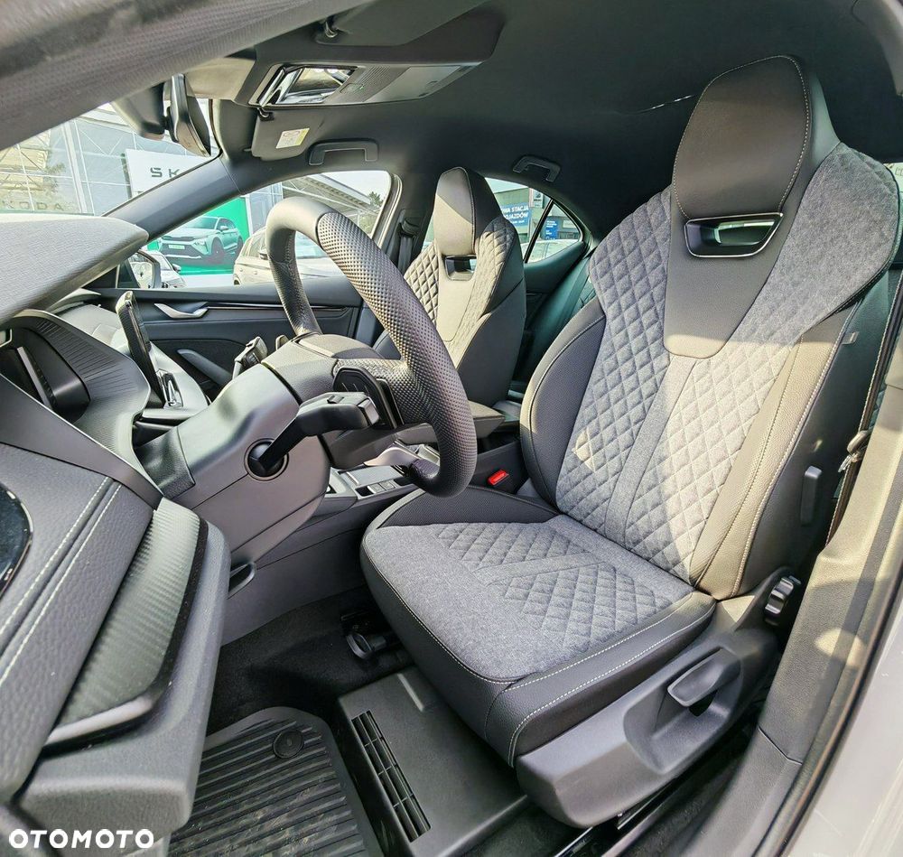 Skoda Octavia 1.5 TSI e-Tec Sportline DSG - 8