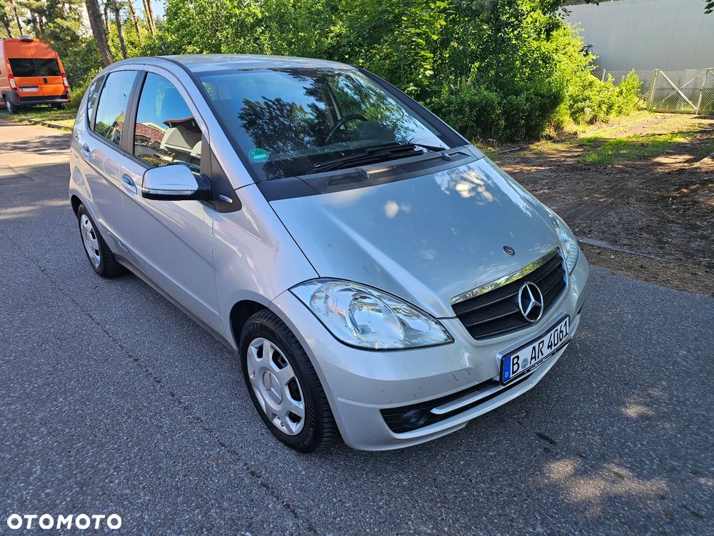 Mercedes-Benz Klasa A 160 BlueEFFICIENCY Elegance - 9