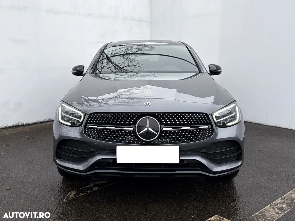Mercedes-Benz GLC Coupe 300 e 4Matic 9G-TRONIC AMG Line - 2