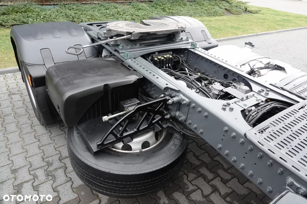 DAF XF 480 / RETARDER / KLIMA POSTOJOWA / 2023 R - 18