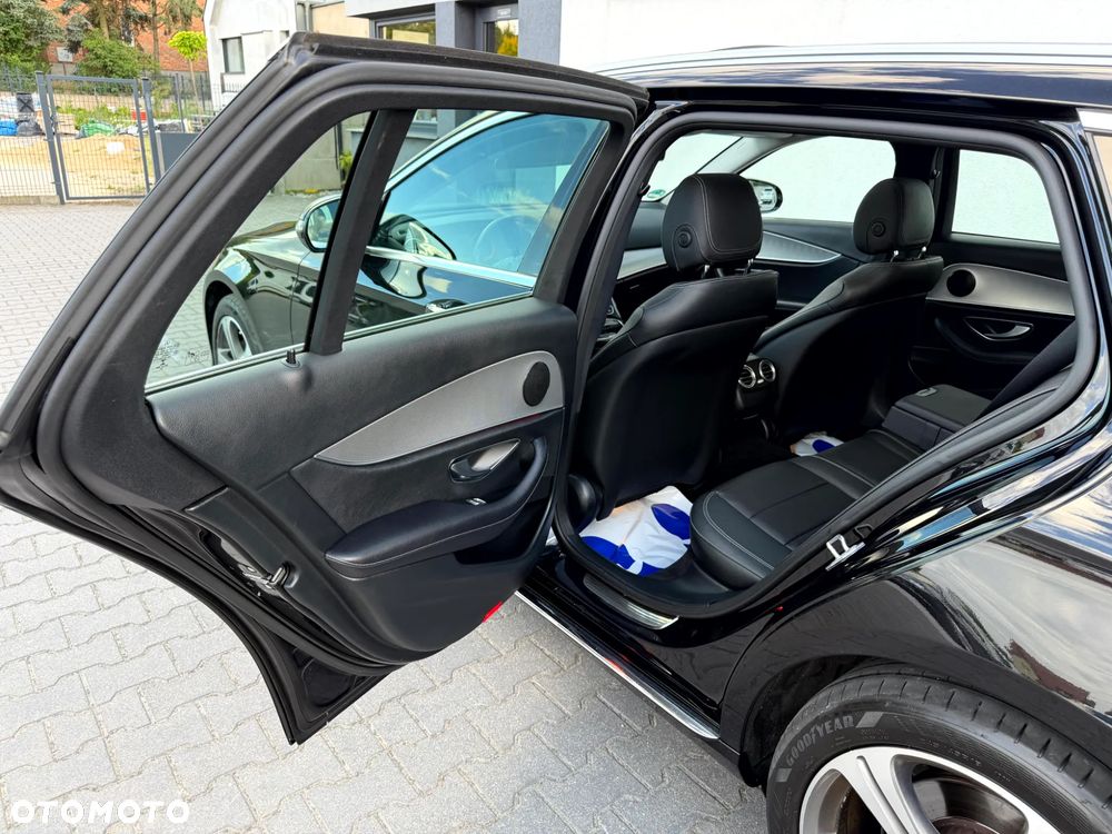 Mercedes-Benz Klasa E 350 BlueTEC 9G-TRONIC Edition - 22