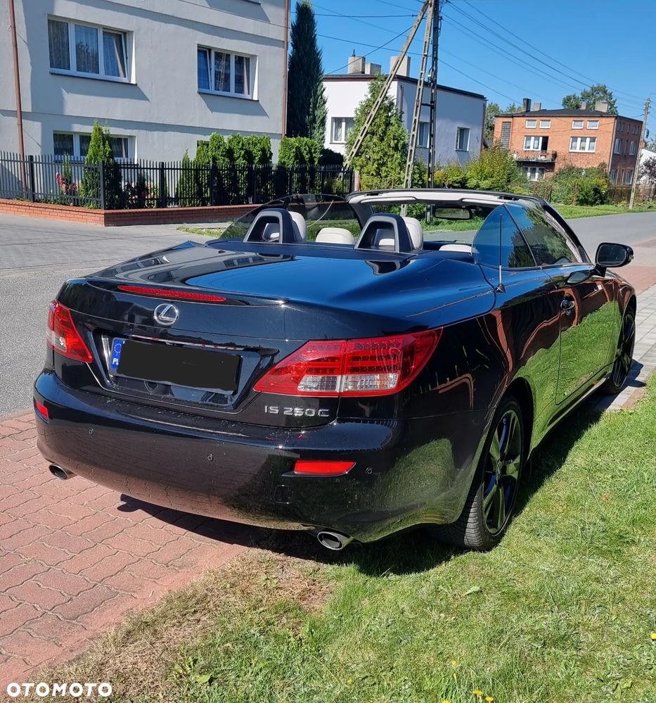 Lexus IS 250C Sport - 3
