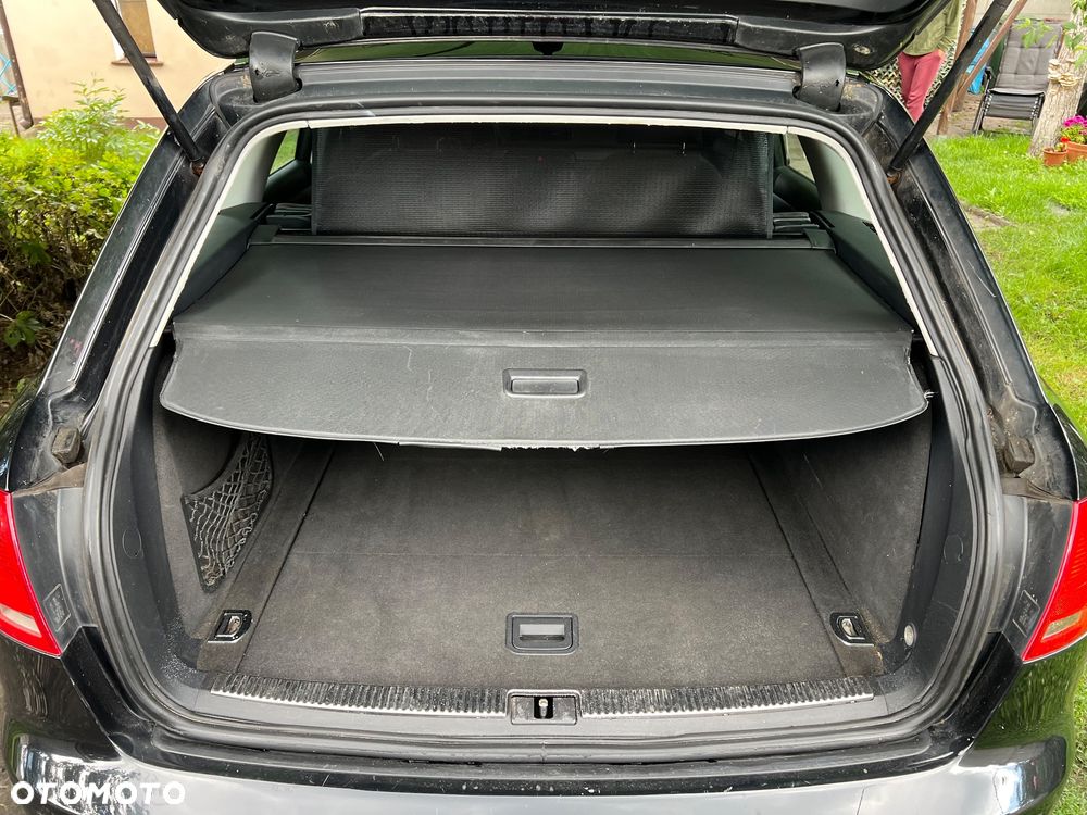 Audi A4 Avant 2.0 TDI - 7