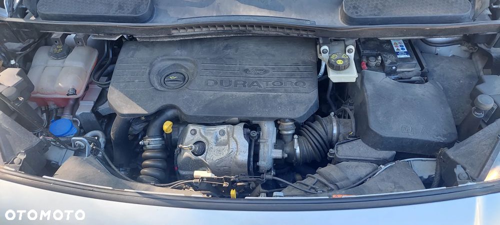 Ford Tourneo Connect Grand - 22