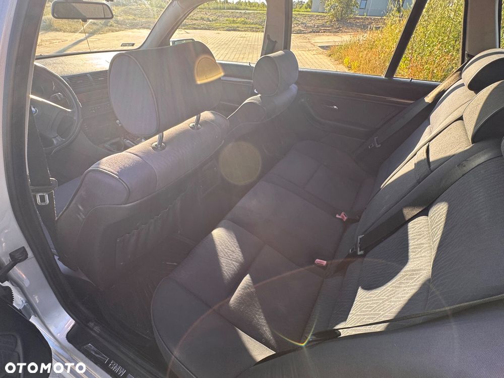 BMW Seria 5 520d - 9