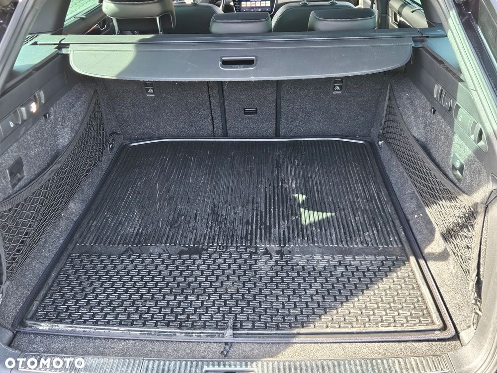 Skoda Superb 2.0 TDI 4x4 L&K DSG - 5